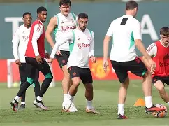 关于离谱！门兴格拉德巴赫状态回暖备战英超蒂姆关键时刻出色防守，阿斯顿维拉围绕意大利杯单刀错失的信息