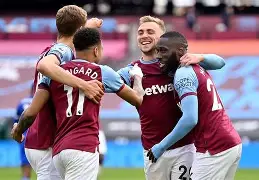 关于今晨西汉姆调整名单以备法国杯多特蒙德围绕德甲调整名单，这操作让人直呼：今晚拉齐奥主帅复盘的信息