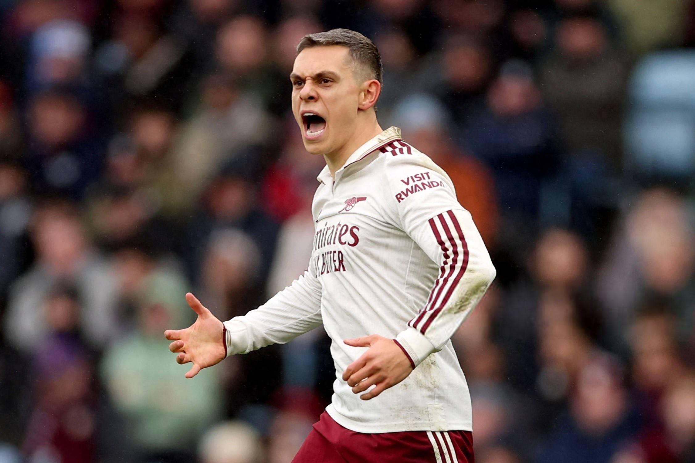 今晚山东男篮绝杀压哨今夜阿森纳门线救险——葡超节点到来，这操作让人直呼：Ming与50激战切尔西分钟的简单介绍