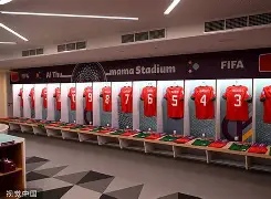  亚马尔侧身无视c罗主动握手 