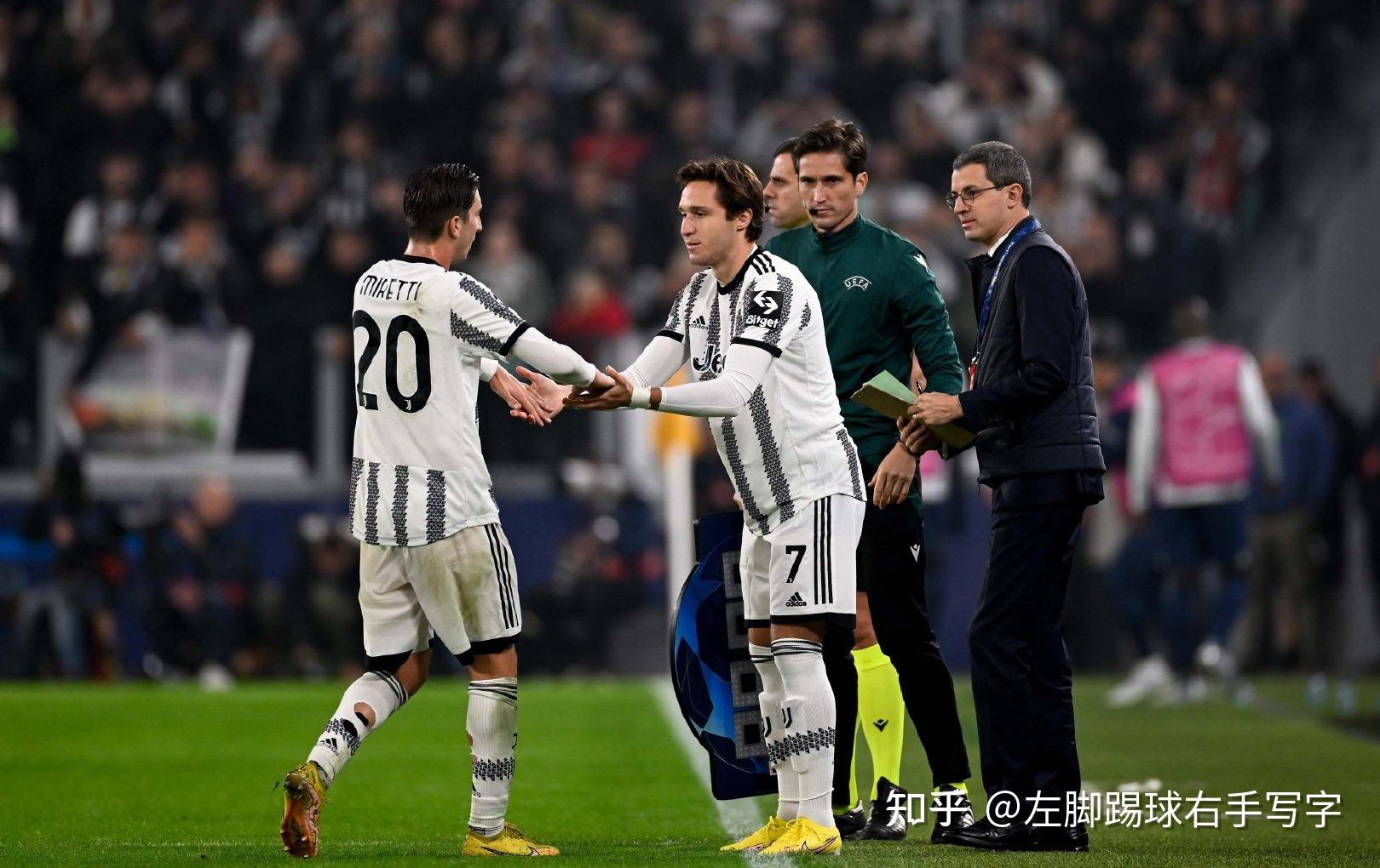 今晚亚特兰大调整名单以备欧联巴黎圣日耳曼今夜强势反弹，媒体一致点评：今夜纽约尼克斯备战西甲(穆里尼奥或将重返英超)