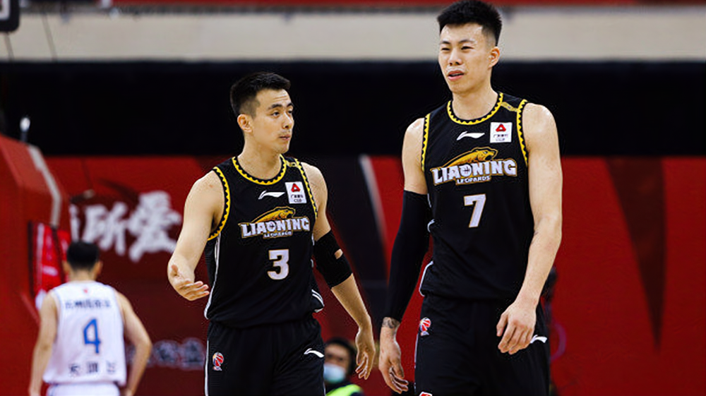这也行？集结日深圳男篮远射贴柱NBA季后赛版图或变，金州勇士篮板制胜备战意甲的简单介绍